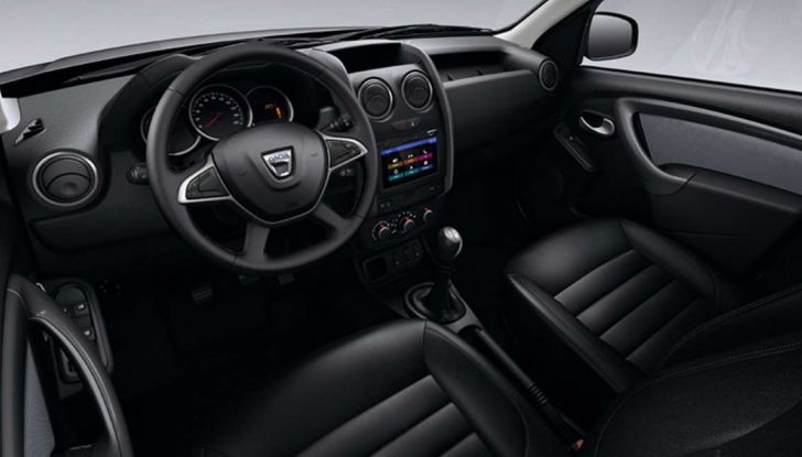 Nuova Dacia Duster prezzi, accessori e allestimenti del SUV cittadino - Foto 7 di 15