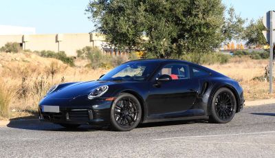 Nuova Porsche 911 Turbo 2019, primi test su strada