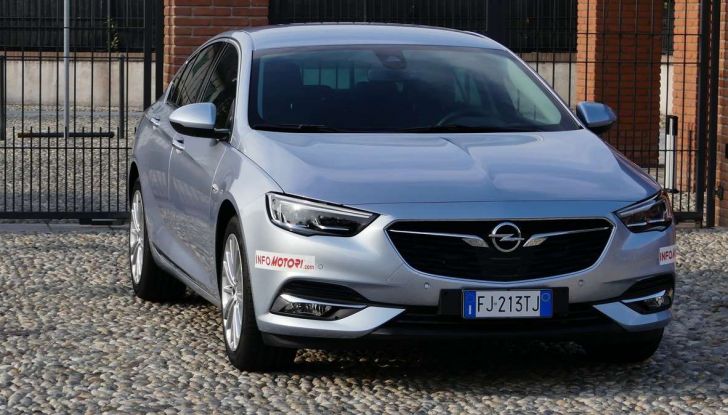 Opel Insignia Grand Sport Innovation 2.0 CDTI 170cv S&S prova su strada - Foto 22 di 34