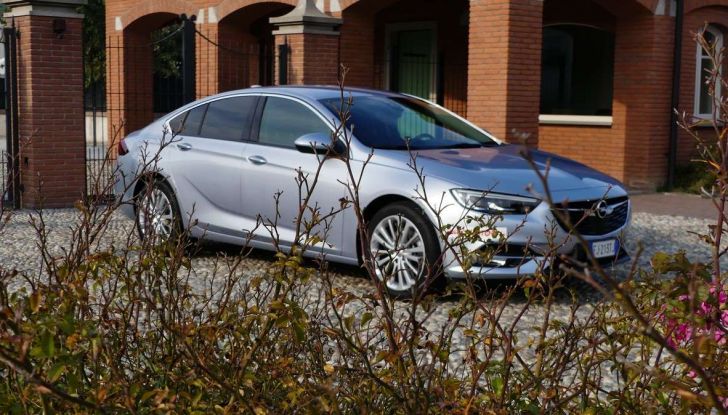 Opel Insignia Grand Sport Innovation 2.0 CDTI 170cv S&S prova su strada - Foto 11 di 34