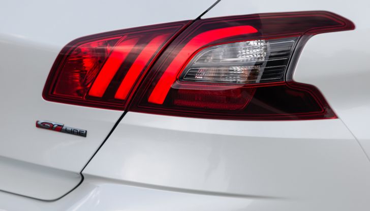 Peugeot Serie 3 2017, le soluzioni tecniche che hanno cambiato il gioco - Foto 6 di 20