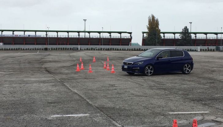 La nuova Peugeot 308 GTi by PS con Peugeot & Friends - Foto 17 di 26