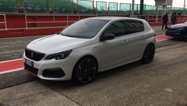 La nuova Peugeot 308 GTi by PS con Peugeot & Friends - Foto 24 di 26