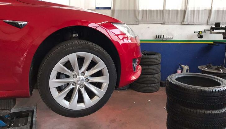 Pneumatici invernali anche sulle auto elettriche: Michelin Alpin è il top - Foto 2 di 28