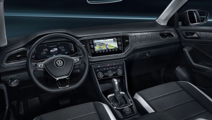 Volkswagen T-Roc di Garage Italia per Black Friday e Cyber Monday di Amazon - Foto 6 di 17