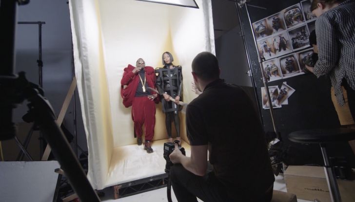 Il Calendario Pirelli 2018 di Tim Walker, Paese delle Meraviglie e Black Power - Foto 8 di 19