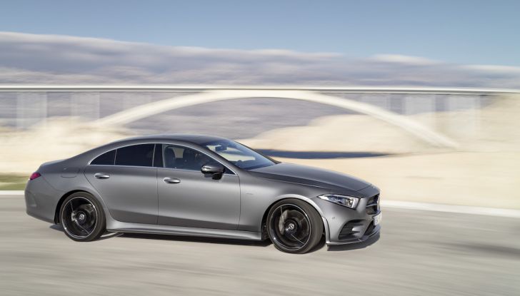 Mercedes CLS 2018: nuovo stile, stessa ricercatezza - Foto 15 di 33
