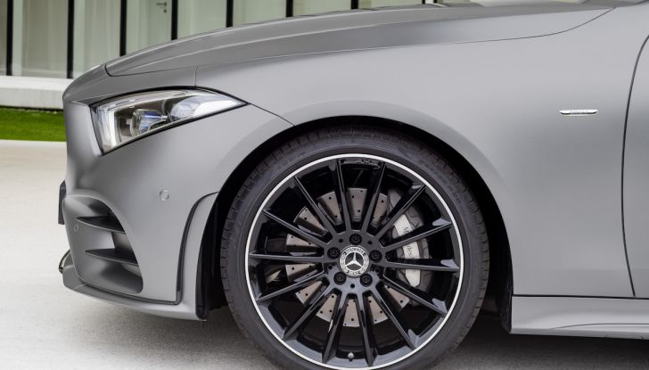 Mercedes CLS 2018: nuovo stile, stessa ricercatezza - Foto 30 di 33