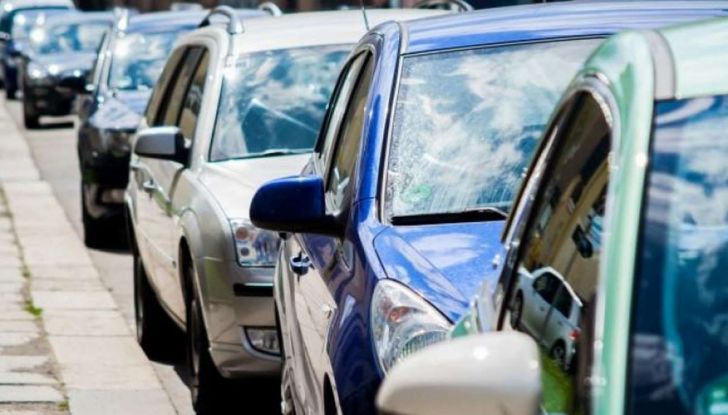 A Madrid stop alle auto benzina e Diesel