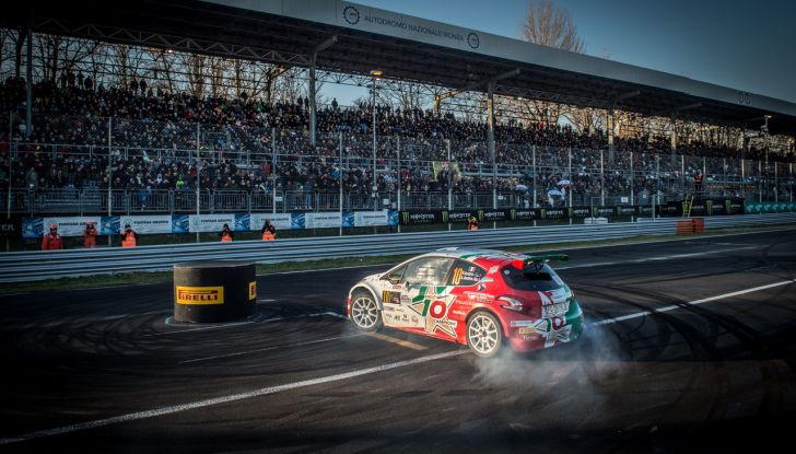 Peugeot festeggia al Monza Rally Show i suoi titoli nel CIR 2017 - Foto 8 di 11