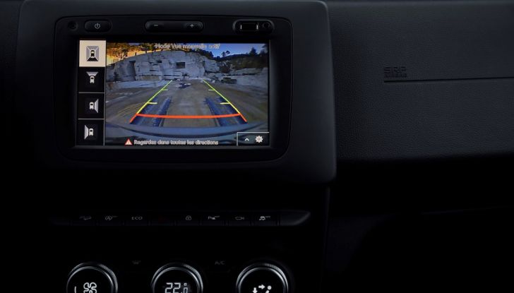 Dacia da record con 5 milioni di auto vendute - Foto 10 di 49