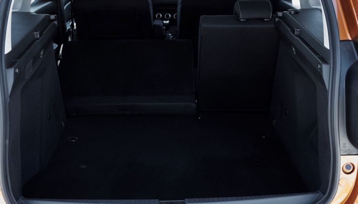 Dacia da record con 5 milioni di auto vendute - Foto 27 di 49