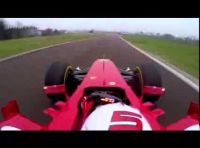 Un giro con la F1 di Vettel a Fiorano