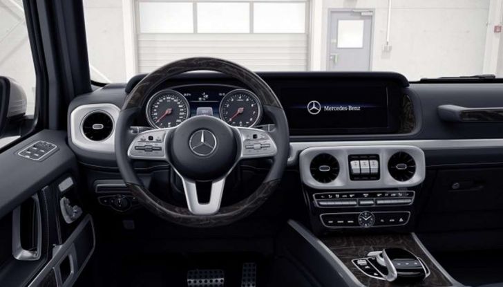 Gli interni della nuova Mercedes Classe G 2018 svelati ufficialmente - Foto 5 di 9
