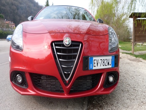 Alfa Romeo Giulietta : Prezzo, Opinioni e Test Drive - Infomotori