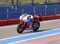 Prova in pista della CBR 600RR 2015