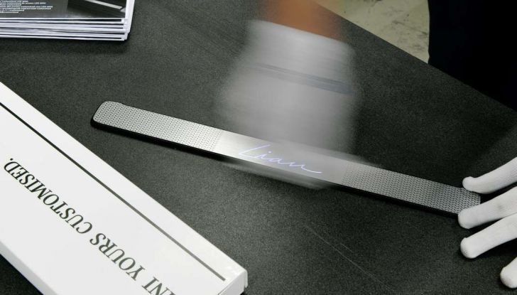 mini-yours-customise