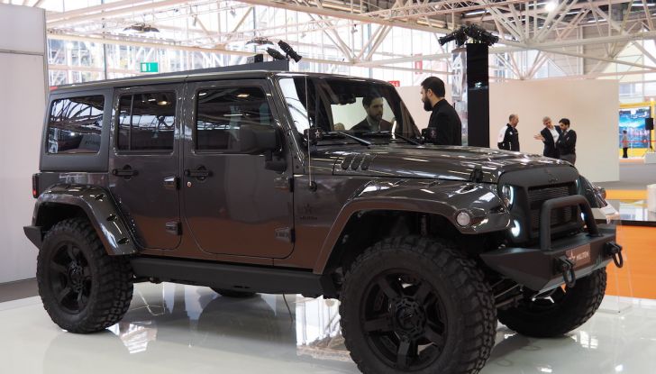 Le supercar e le ragazze più belle del Motor Show 2017 - Foto 33 di 58