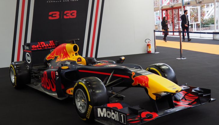 Le supercar e le ragazze più belle del Motor Show 2017 - Foto 58 di 58