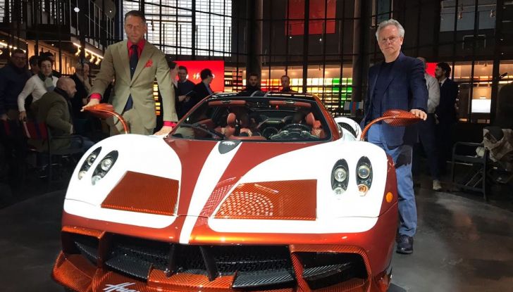 Pagani Huayra Lampo, l’arte secondo Horacio Pagani e Lapo Elkann - Foto 7 di 17