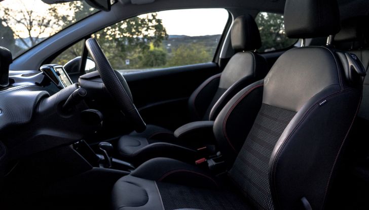 Test Drive Peugeot 208 con 1.2 Turbo da 110CV: una complice svelta per la GT Line - Foto 7 di 27