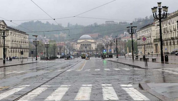 Torino, blocco del traffico fino a Diesel Euro4 - Foto 6 di 9