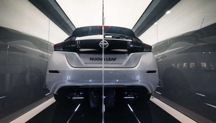 Nuova Nissan LEAF 2018 offerta a 299 euro al mese - Foto 5 di 26