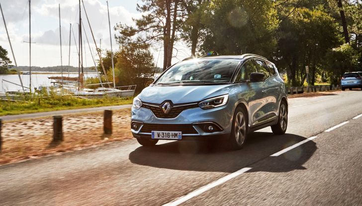 Le 10 migliori auto a 7 posti economiche: quali scegliere - Foto 2 di 11