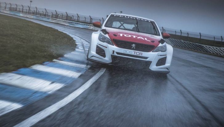 Peugeot 308 TCR, i 350CV di Peugeot Sport per i clienti più veloci - Foto 2 di 19