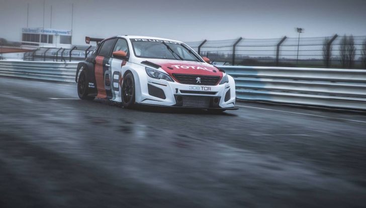 Peugeot 308 TCR, i 350CV di Peugeot Sport per i clienti più veloci - Foto 10 di 19