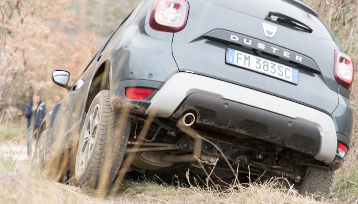 Dacia Duster 2018, arrivano i nuovi motori BlueDCi - Foto 8 di 45