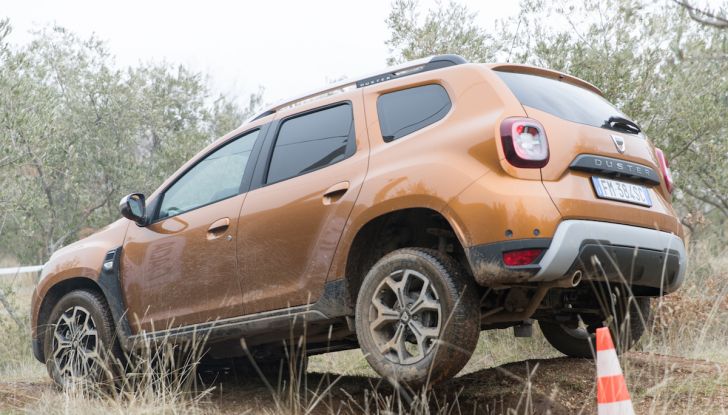 Dacia Duster 2018, arrivano i nuovi motori BlueDCi - Foto 13 di 45