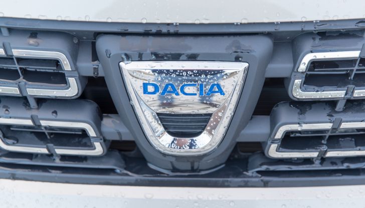 Dacia Duster 2018, arrivano i nuovi motori BlueDCi - Foto 29 di 45
