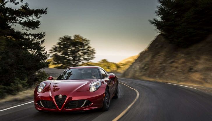 Alfa Romeo 6C, la nuova sportiva del Biscione arriva nel 2020 - Foto 8 di 10