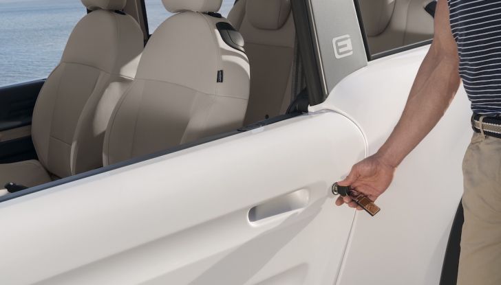 Citroën E-Mehari 2018, hardtop e nuovi interni per l’icona del Double Chevron - Foto 20 di 35