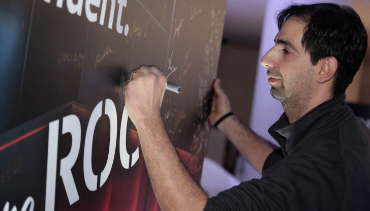 Volkswagen T-Roc 2018 presentato nelle concessionarie - Foto 6 di 15