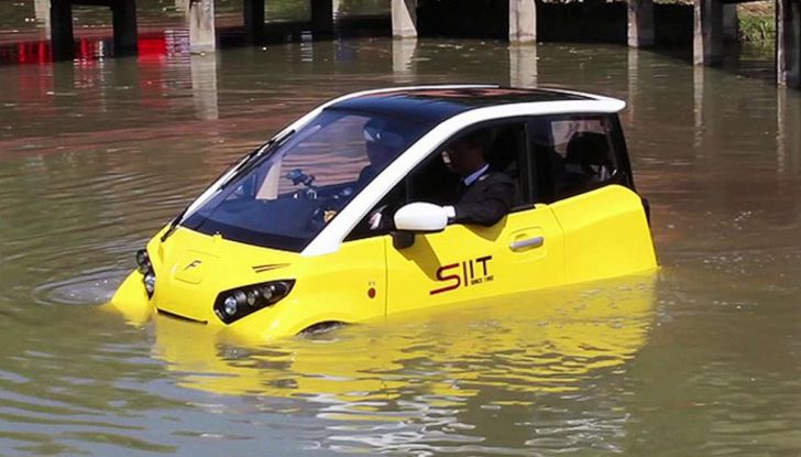 Fomm, la citycar elettrica anfibia - Foto 1 di 7