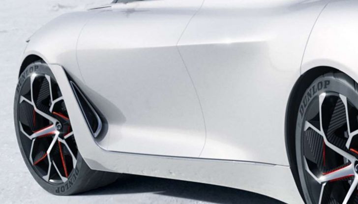 Infiniti Q Inspiration Concept, la berlina del futuro - Foto 3 di 6