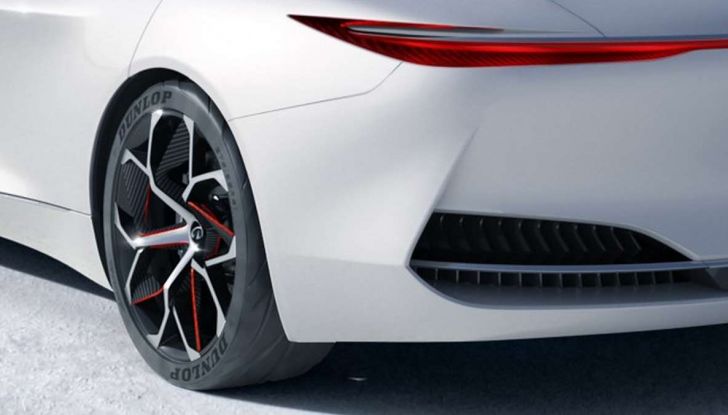 Infiniti Q Inspiration Concept, la berlina del futuro - Foto 4 di 6