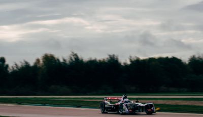 DS Virgin Racing: Eriksson ai Rookie Test