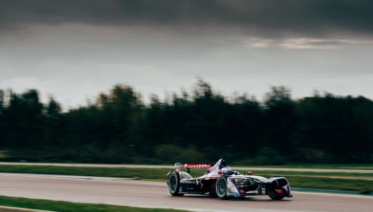 DS Virgin Racing: Eriksson ai Rookie Test - Foto 2 di 5