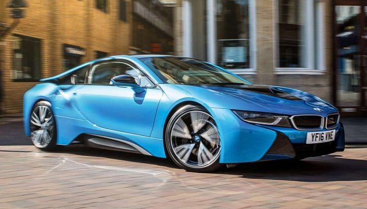 Marchionne: entro il 2025 più della metà delle auto saranno ibride o elettriche - Foto 6 di 17