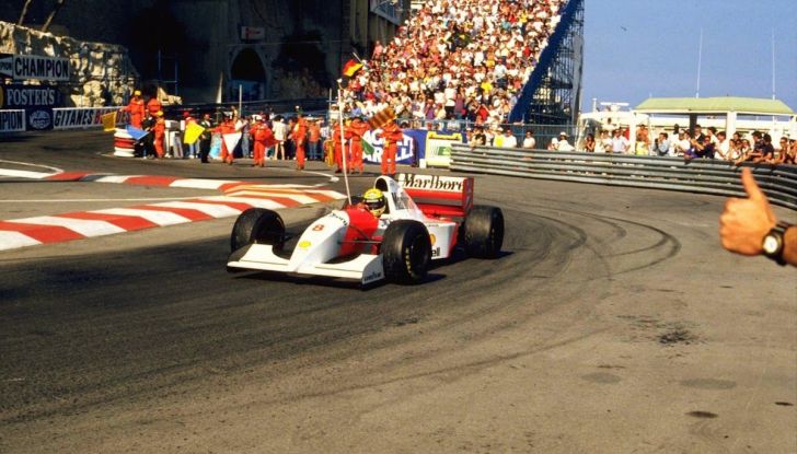 All’asta su CataWiki per 150.000€ il casco di Ayrton Senna - Foto 6 di 11