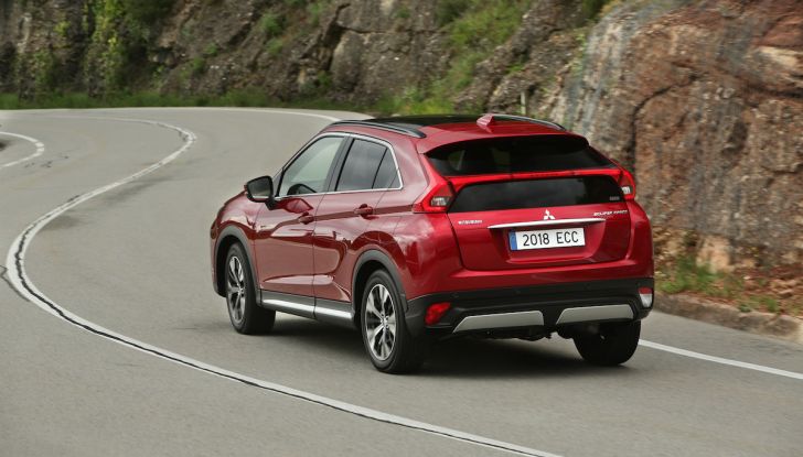 Test drive Mitsubishi Eclipse Cross, il Made in Japan per sfidare i giganti - Foto 19 di 44