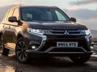 SUV, Mitsubishi Outlander PHEV festeggia 100.000 clienti in Europa