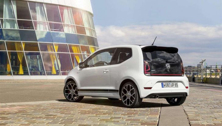 Nuova Volkswagen Up! GTI, prezzi, motori e allestimenti - Foto 15 di 20