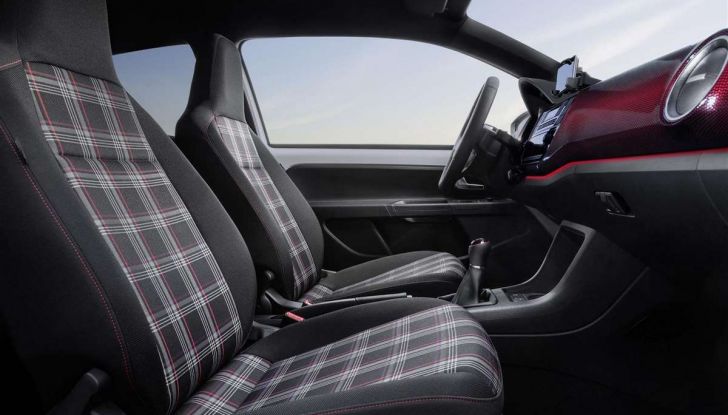 Nuova Volkswagen Up! GTI, prezzi, motori e allestimenti - Foto 18 di 20