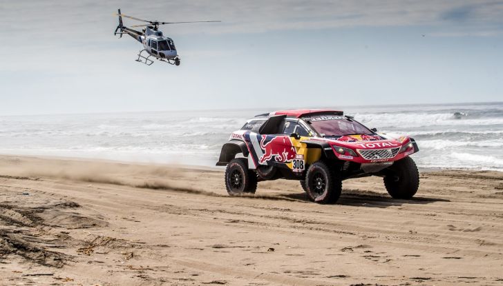 Dakar 2018 – VOCE al team Peugeot nella giornata di riposo - Foto 2 di 2