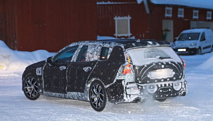 Volvo V60 2018: tutta nuova, con linee più moderne e tanta tecnologia - Foto 15 di 20