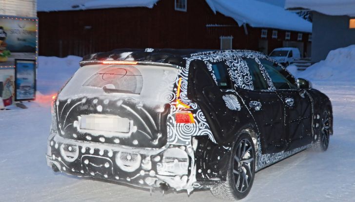 Volvo V60 2018: tutta nuova, con linee più moderne e tanta tecnologia - Foto 13 di 20